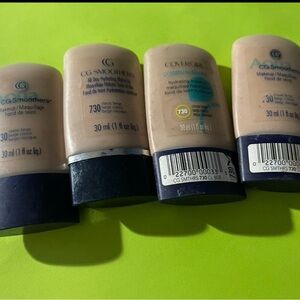 3 COVERGIRL CG Smoothers Foundation - 730 Classic Beige